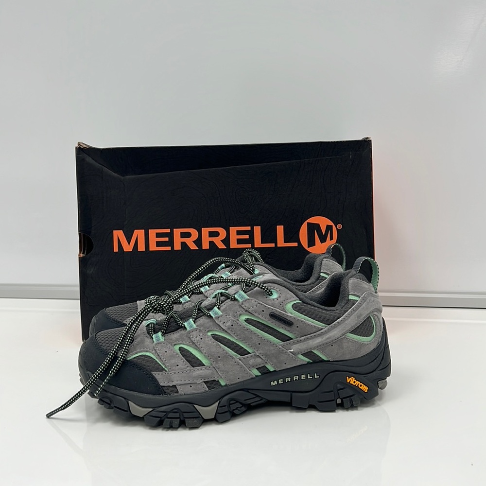 Merrell Women’s Moab 2 Waterproof Hiking Shoes